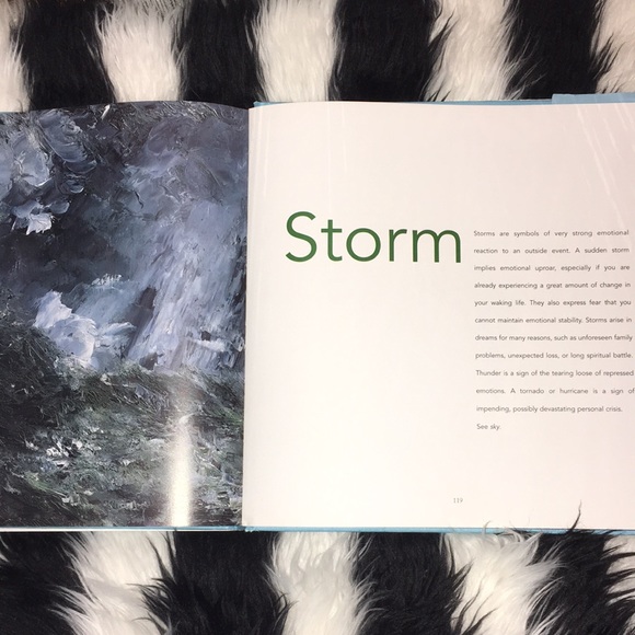 Dream Symbols Coffee Table Book - Picture 8 of 9